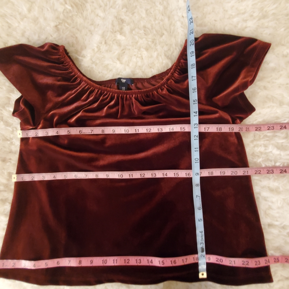 Gap Wine Colored Velvet On/Off The Shoulder Top - Picture 10 of 11